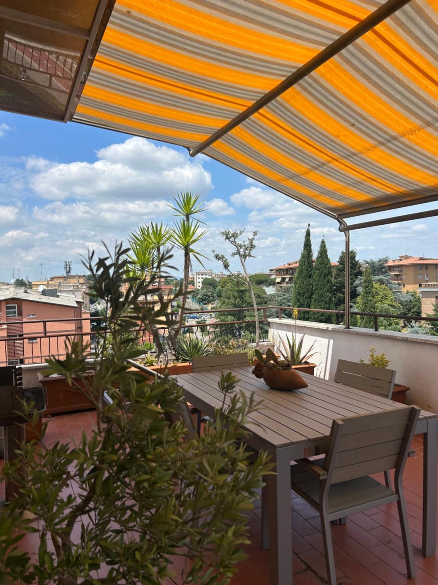 Con Terrazza Vicino Gemelli E Vaticano Appartement *